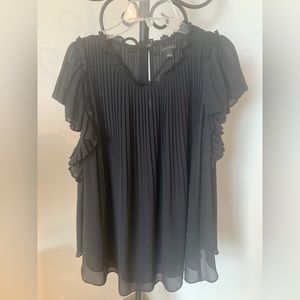 ANN TAYLOR Women’s Size‎ S Black Pleated Blouse With Flutter Sleeve